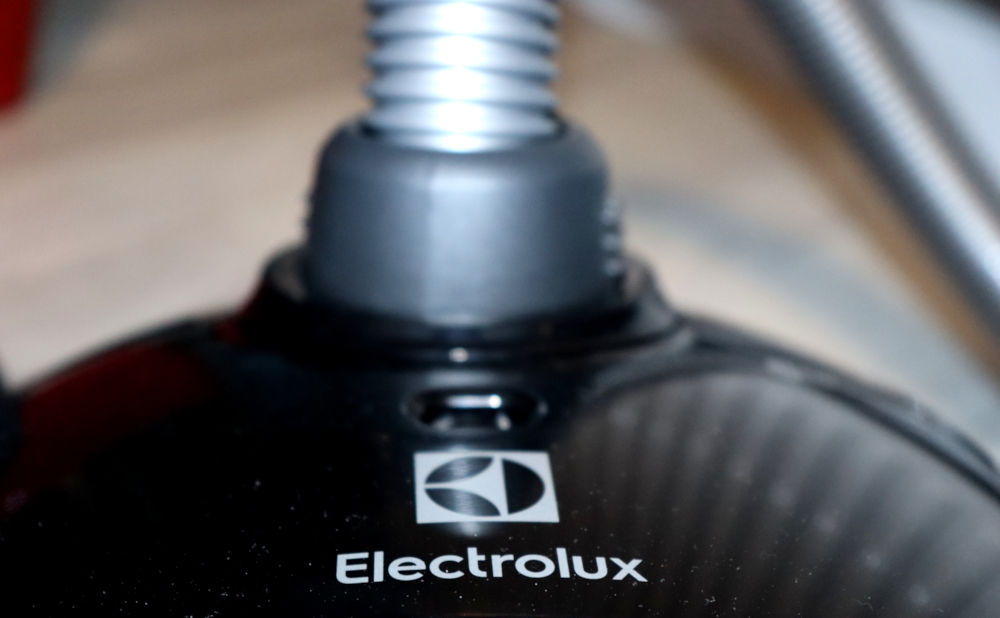  Odkurzacz Elektrolux front